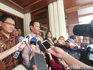 Menko Polhukam Mahfud Md: Kita Tak Cabut Status Kewarganegaraan Eks ISIS Menko Polhukam Mahfud Md: Kita Tak Cabut Status Kewarganegaraan Eks ISIS