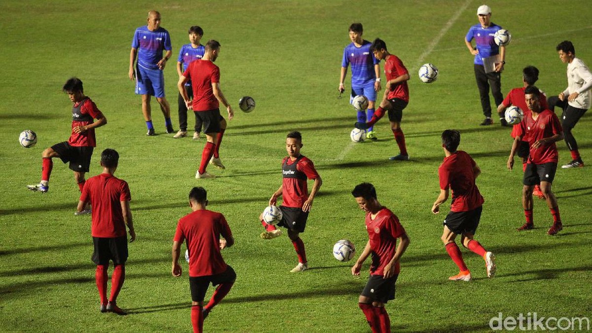 PSSI menunggak gaji pelatih Timnas Indonesia. (Foto: Rifkianto Nugroho)