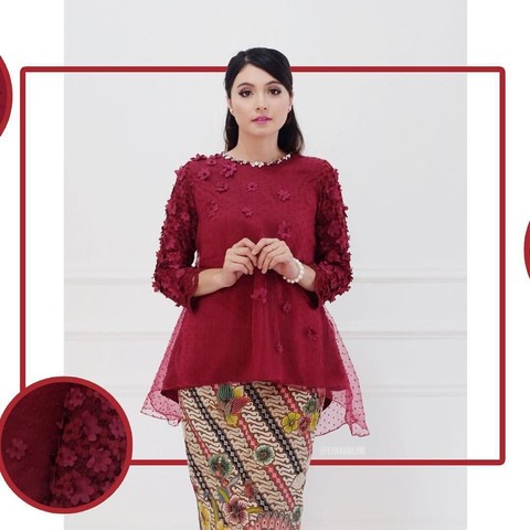 Model Kebaya Brokat Ini Lagi Banyak Dipakai Ke Kondangan Oleh Hijabers Remaja