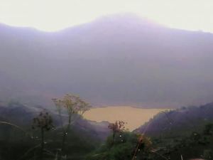 Letusan Gunung Kelud dan Cerita Dendam yang Melegenda Letusan Gunung Kelud dan Cerita Dendam yang Melegenda