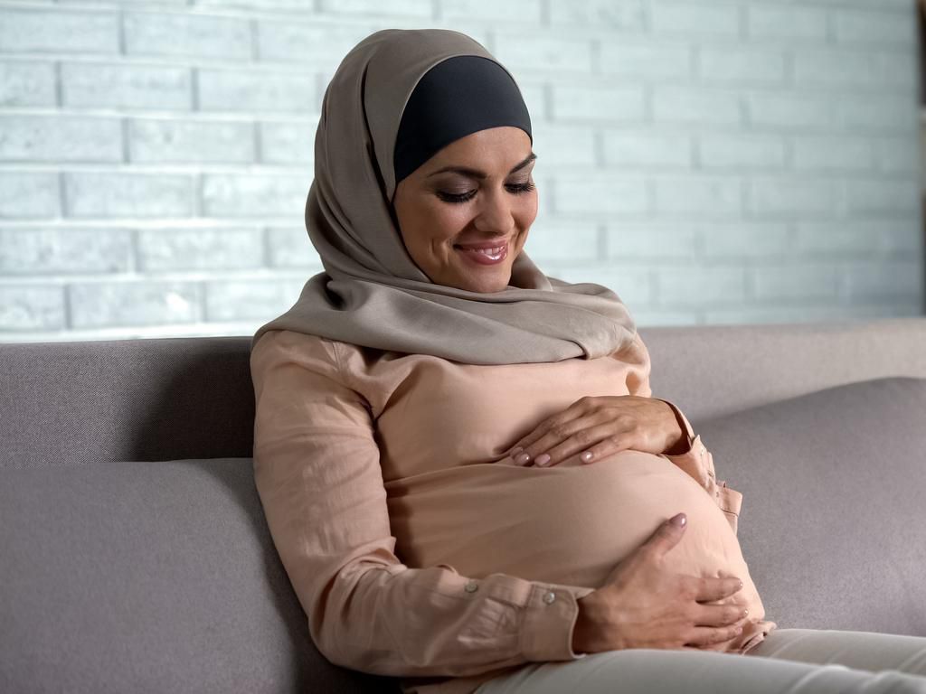Pecahkan Rekor, Wanita Ini Curhat Lelahnya Melahirkan 9 Bayi Kembar Pecahkan Rekor, Wanita Ini Curhat Lelahnya Melahirkan 9 Bayi Kembar