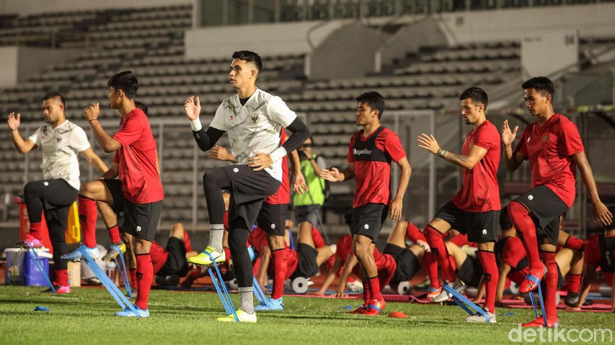 Sesi latihan timnas Indonesia senior di bawah arahan pelatih Shin Tae-yong. (Foto: Rifkianto Nugroho)