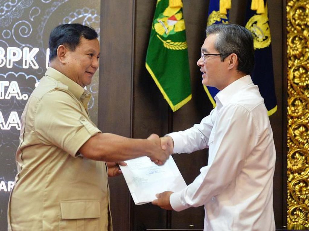 Terima BPK, Prabowo Serahkan Laporan-Bahas Ketepatan Penggunaan Anggaran Terima BPK, Prabowo Serahkan Laporan-Bahas Ketepatan Penggunaan Anggaran