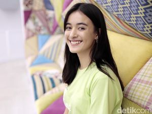 Kocak! Mawar de Jongh Bikin Parodikan Lagu Sedang Sayang Sayangnya Kocak! Mawar de Jongh Bikin Parodikan Lagu Sedang Sayang Sayangnya