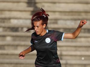Ini Mara Gomez, Pesepakbola Transgender Pertama Argentina