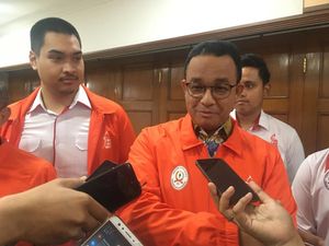 Sambil Pose Ssst, Anies Lempar ke Bawahan Lagi soal Polemik Rekomendasi TACB