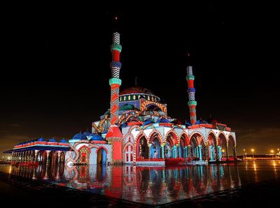 Terpesona Indahnya Festival Cahaya Sharjah di Uni Emirat Arab