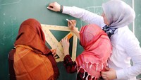 Keutamaan Ilmu dalam Islam dan Dalilnya dalam Al Quran