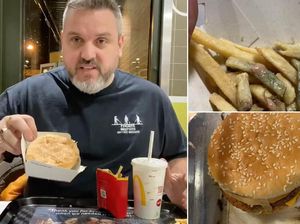 Hii..! Pria Ini Makan Burger dan Kentang Goreng yang Dikubur Selama Setahun