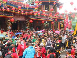 Pawai Cap Go Meh, Jalanan di Kota Sukabumi Direkayasa