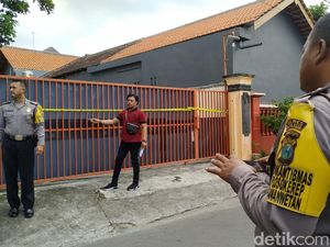 Polisi Gerebek Rumah di Kota Blitar Diduga Distributor Obat Ternak Ilegal