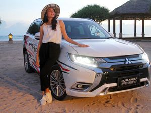 Nadine Chandrawinata Penyuka Traveling yang Doyan Offroad Nadine Chandrawinata Penyuka Traveling yang Doyan Offroad