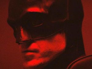 Bukan Kelelawar, Batman Punya Logo Baru