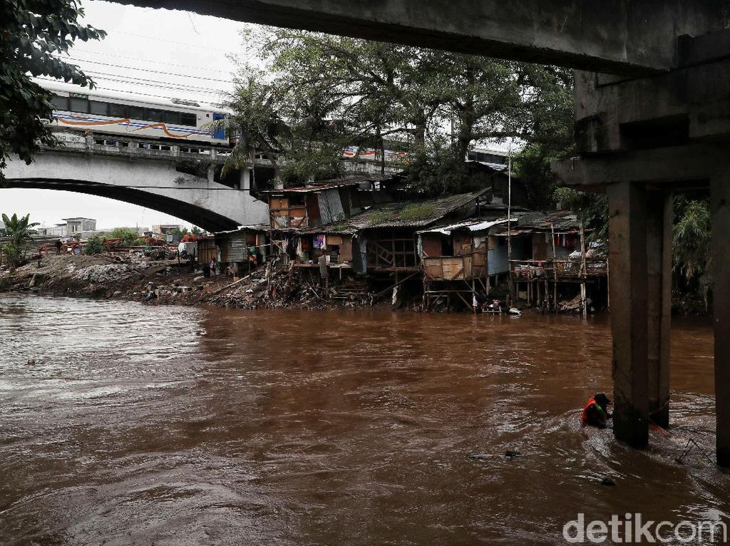 Proyek Antibanjir Mandek Bikin Jakarta Jadi Langganan Banjir