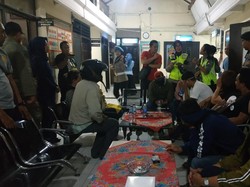 Operasi Valentine di Tulungagung, Satu Wanita Sembunyi di Bak Mandi