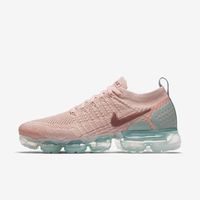 5 Tren Sepatu Nike Yang Paling Banyak Dipakai Selebgram, Kece Banget!