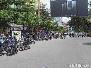 Ketua DPRD Makassar Minta Perusahaan Daerah Ambil Alih Parkir Liar
