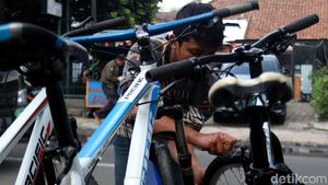 Berburu Aneka Sepeda Bekas di Jalan Malabar Bandung