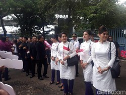 Nyanyi & Zumba Jadi Obat Kru Batik Air yang Dikarantina di Natuna