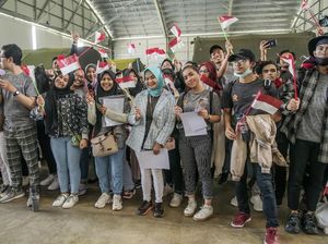 Sepenggal Kisah WNI Dievakuasi dari Wuhan Sepenggal Kisah WNI Dievakuasi dari Wuhan