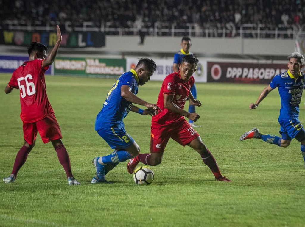 Persis Solo Vs Persib Bandung: Pangeran Biru Menang 2-0