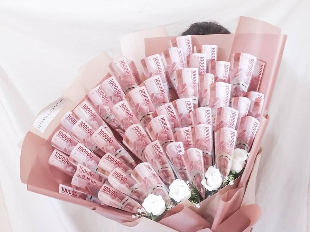 KuTips: DIY Buket Uang, Kado Unik untuk Valentine