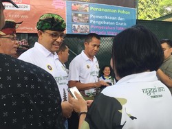 Hadiri Acara Nyepi, Anies Tanam Pohon Akar Wangi di Markas Kopassus