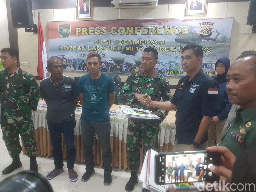Kisah Penantian 8 Bulan Ayah Serda Ikrar Korban Jatuhnya Heli MI-17 Kisah Penantian 8 Bulan Ayah Serda Ikrar Korban Jatuhnya Heli MI-17
