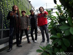 Fallin Bangkitkan Semangat Steven & Coconut Treez Setelah Tidur Panjang