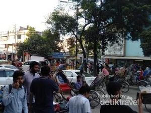 Hiruk-pikuk Ibu Kota Bangladesh
