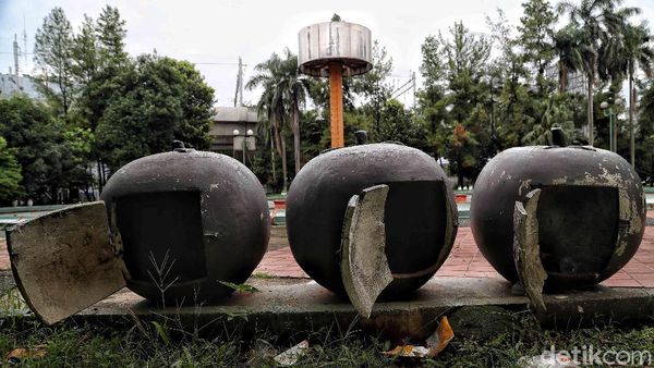 Taman Martha Tiahahu Blok M Menanti Aksi untuk Diperbaiki