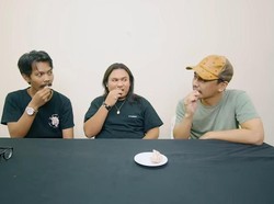 Raditya Dika Ajak Keanu AGL Makan Bawang Sampai Muntah-muntah