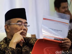 Cuti Lebaran Geser ke Akhir Tahun, Menko PMK Ungkap Arahan Jokowi