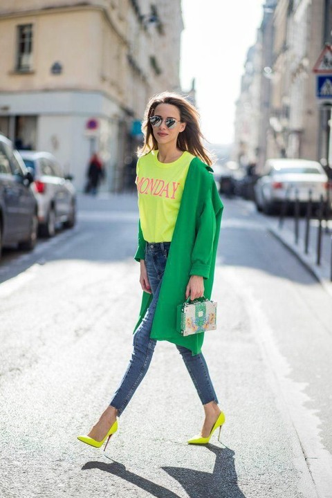 Punya Outfit Warna Lime Ini Trik Padu Padannya agar Gak Punya Outfit Warna Lime Ini Trik Padu Padannya agar Gak