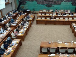 DPR Rapat Bareng BPS soal Sensus Penduduk 2020