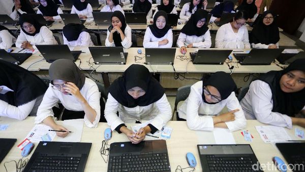 Ribuan CPNS DKI Ikuti Tes Seleksi Kompetensi Dasar