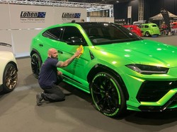 Jadi Tukang Poles Mobil, Pria Putus Sekolah Dapat Puluhan Juta Seminggu