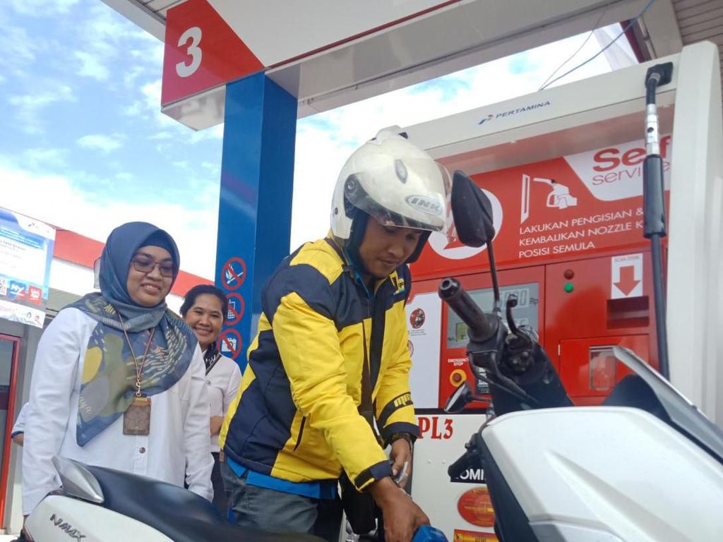 Warga Kab Bandung Bisa Isi Bensin Self Service dan Bayar Nontunai Warga Kab Bandung Bisa Isi Bensin Self Service dan Bayar Nontunai