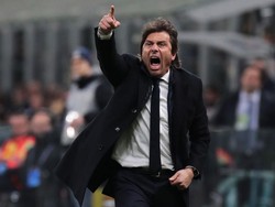 Conte: Dua Gol Lazio Hadiah dari Inter