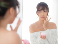 7 Opsi Alat untuk Facial di Rumah, Setrika Wajah Hingga Penyedot Komedo