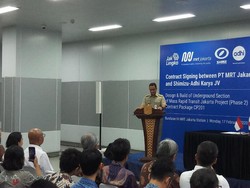 Lanjutkan Proyek MRT HI-Harmoni, Anies: Agar Warga Mudah ke Mana Saja