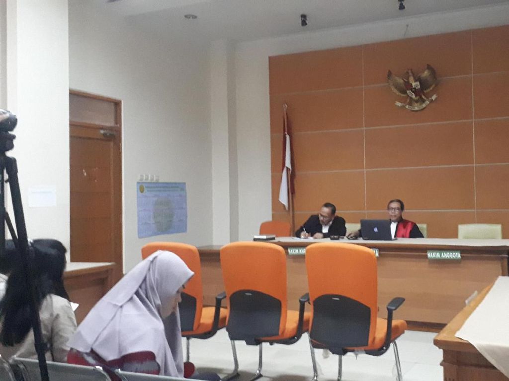PN Jaksel Tolak Gugatan MAKI yang Ingin Sekjen PDIP Hasto Jadi Tersangka PN Jaksel Tolak Gugatan MAKI yang Ingin Sekjen PDIP Hasto Jadi Tersangka