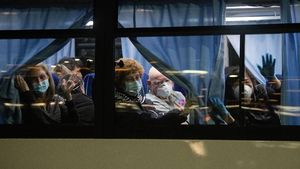 Warga AS Dievakuasi dari Kapal Pesiar yang Dikarantina di Jepang