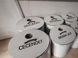 Bandung Punya Toko Herbal Berumur Lebih dari 2 Abad