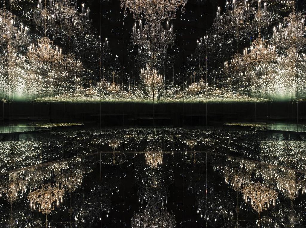 Infinity Rooms Yayoi Kusama Hadir Lebih Besar di London Infinity Rooms Yayoi Kusama Hadir Lebih Besar di London