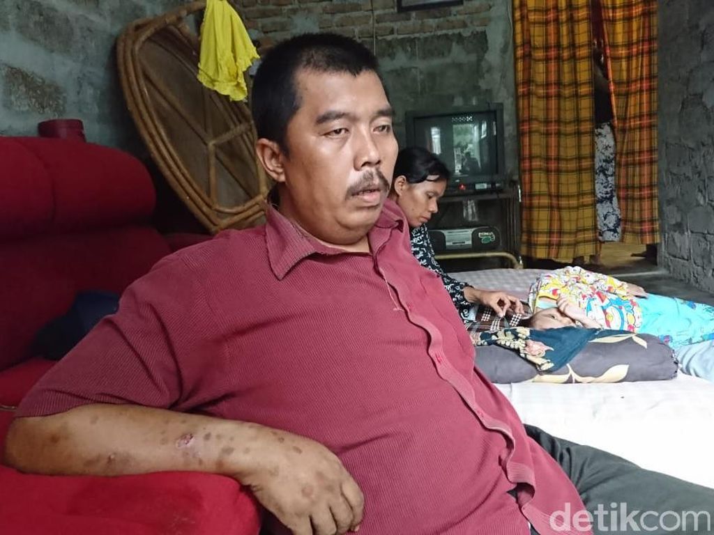 Demi Pengobatan Putri Tercinta, Pria di Sumut Nekat Mau Jual Ginjal Demi Pengobatan Putri Tercinta, Pria di Sumut Nekat Mau Jual Ginjal