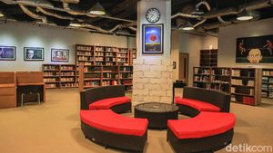 Potret Perpustakaan Cozy di Jakarta