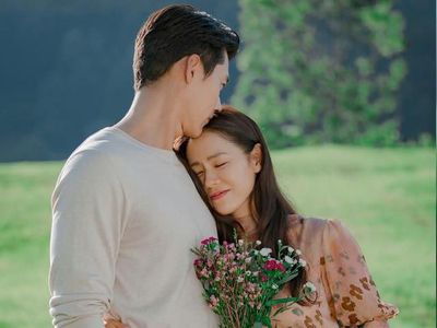 7 Momen Mesra Hyun Bin dan Son Ye Jin di Drakor Crash Landing on You!