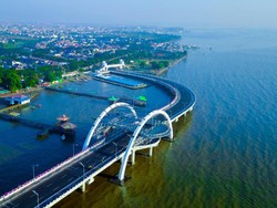 Risma Resmikan Jalan MERR-IIC, DPRD Nilai Kawasan Pinggiran Kian Maju