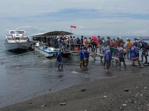 Warga Bali Ramai-ramai Mudik Jelang Hari Raya Galungan
